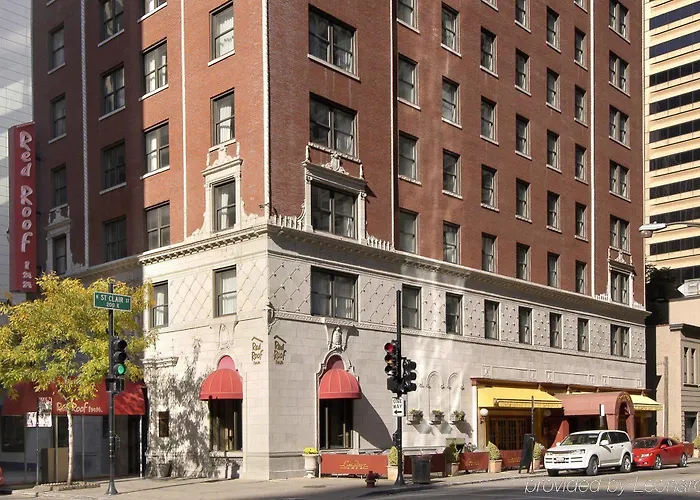 Hotel Saint Clair - Magnificent Mile